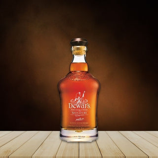 DEWAR'S SIGNATURE SCOTCH